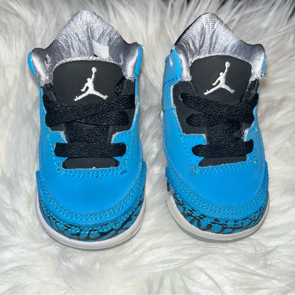 Jordan 3 Retro Powder Blue (TD) - Picture 5 of 6